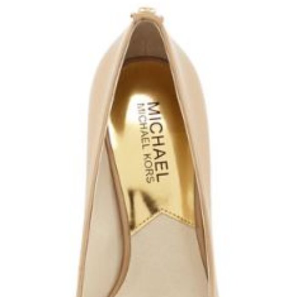 Michael Kors Elisa Pumps - Picture 3 of 11